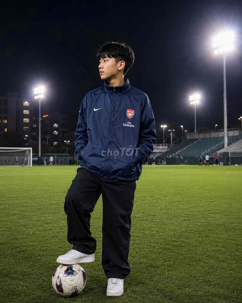 Áo khoác Nike Nam Xanh navy. Mua bán Quần áo tại Huyện Đức Trọng Lâm Đồng được đăng bởi Black 2hand  hình 1