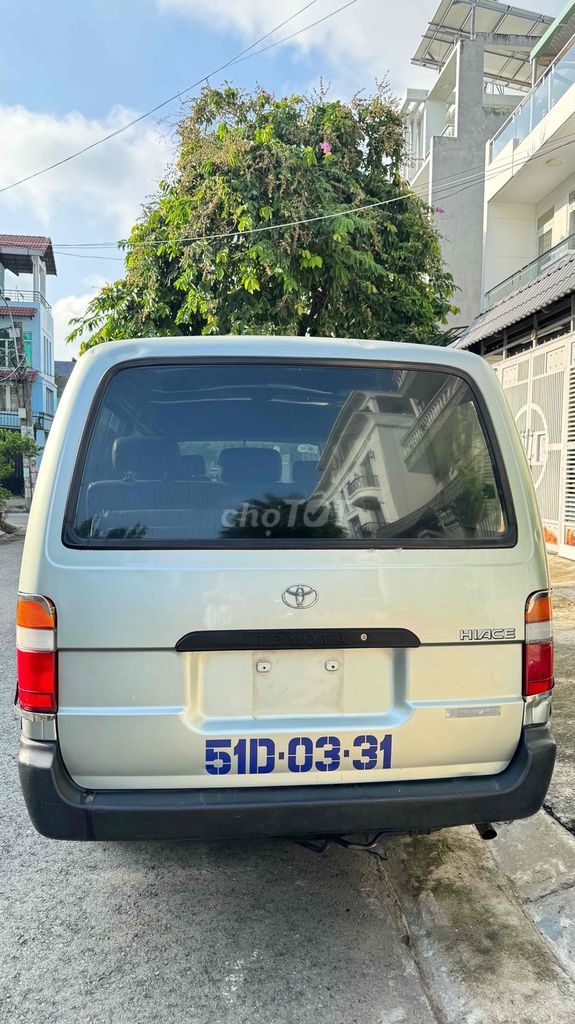 Toyota Hiace 2004 16 chỗ hết đời bán tận dụng. Mua bán Ô tô tại Quận Bình Thạnh Tp Hồ Chí Minh được đăng bởi Trọng hình 15
