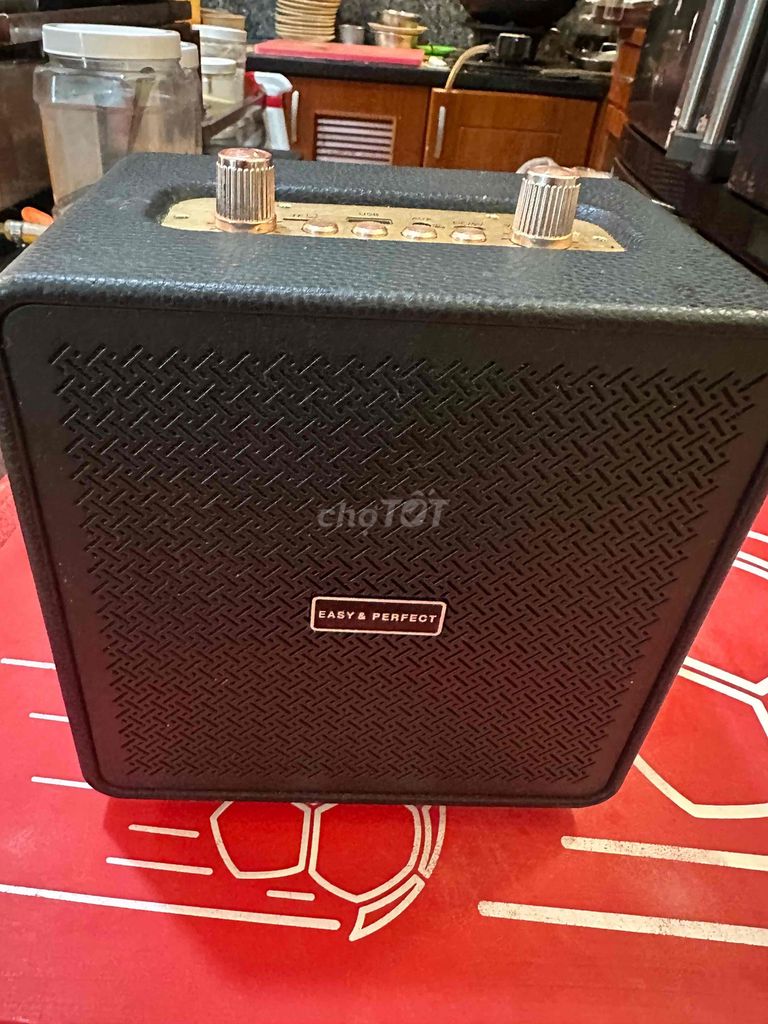 Loa Bluetooth Easy & Perfect Đen Âm bass mạnh mẽ. Mua bán Tivi, Âm thanh tại Thành phố Vũng Tàu Bà Rịa - Vũng Tàu được đăng bởi Hải Âu hình 1