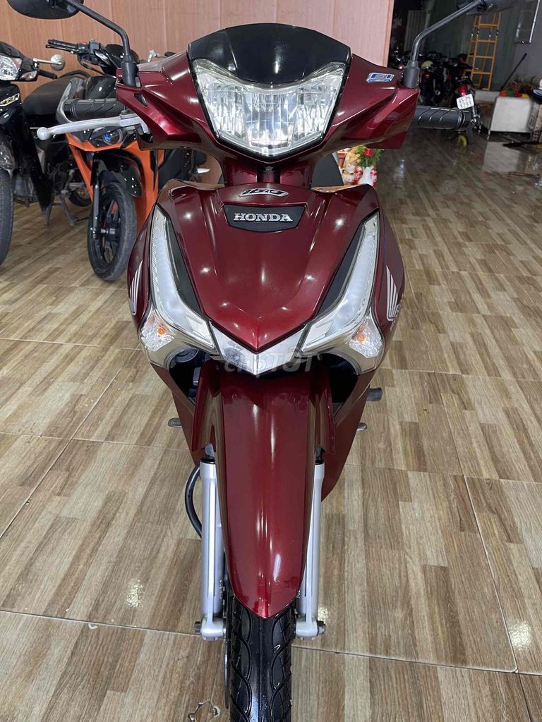 FUTURE _LED XE ZIN. Mua bán Xe máy tại Quận Bình Thuỷ Cần Thơ được đăng bởi SONY hình 1