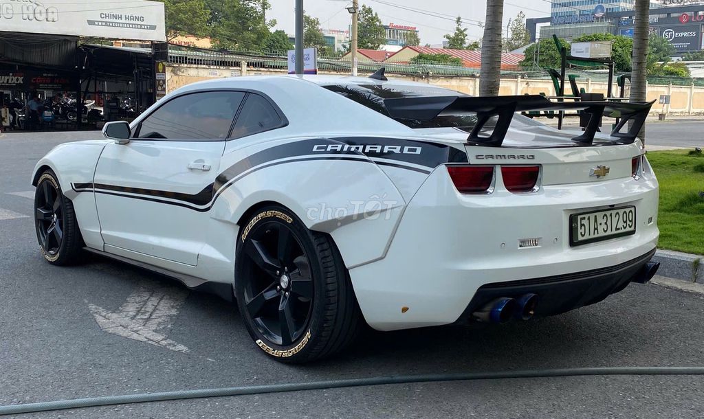 Chervolet Camaro RS 3.6 V6 - 50000km. Mua bán Ô tô tại Quận Tân Bình Tp Hồ Chí Minh được đăng bởi Phạm Minh Tuân hình 17