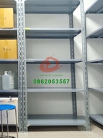 Cửa hàng kệ sắt Quang Đạt