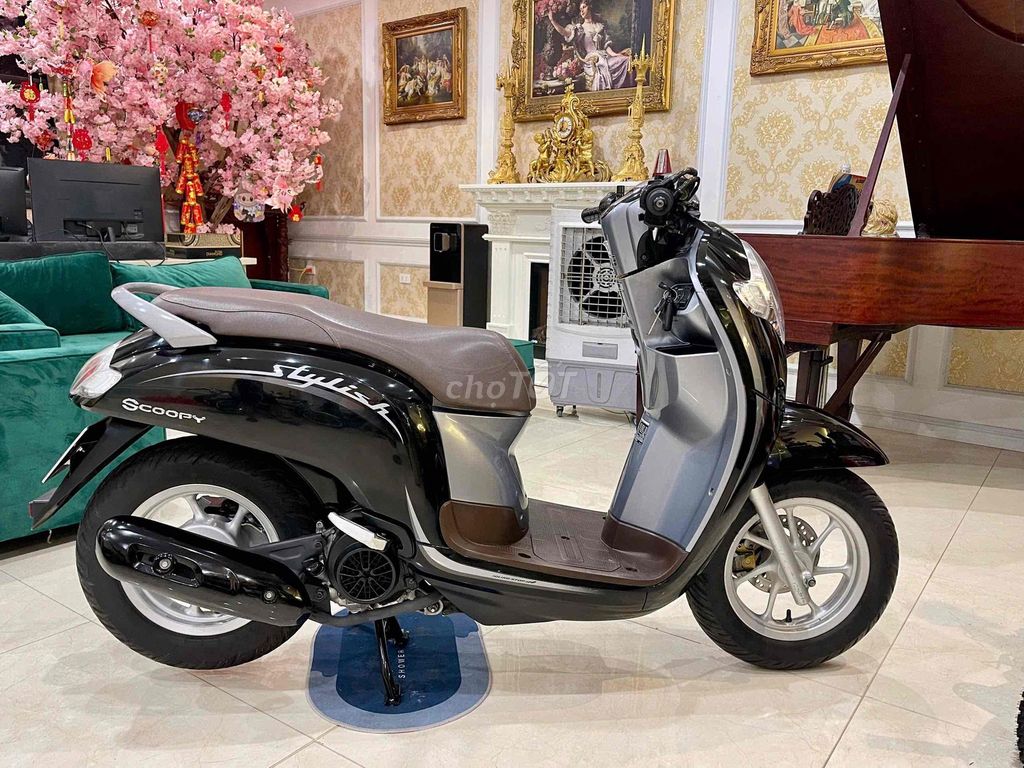 XE MÁY 68 - Honda Scoopy 2019 Nhập Khẩu. Mua bán Xe máy tại Quận Tây Hồ Hà Nội được đăng bởi Đức Anh hình 4