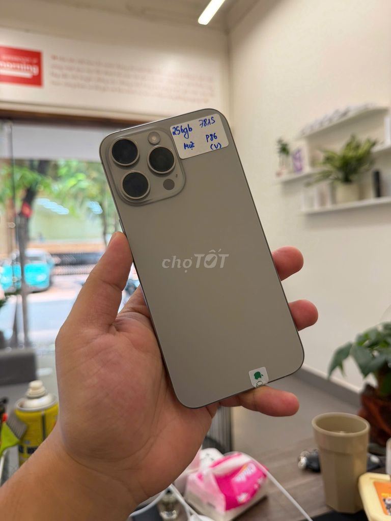 iPhone 15 Pro Max Q.tế zin all 256GB Giá: 13.500k. Mua bán Điện thoại tại Quận Thanh Xuân Hà Nội được đăng bởi Hiếu hình 1