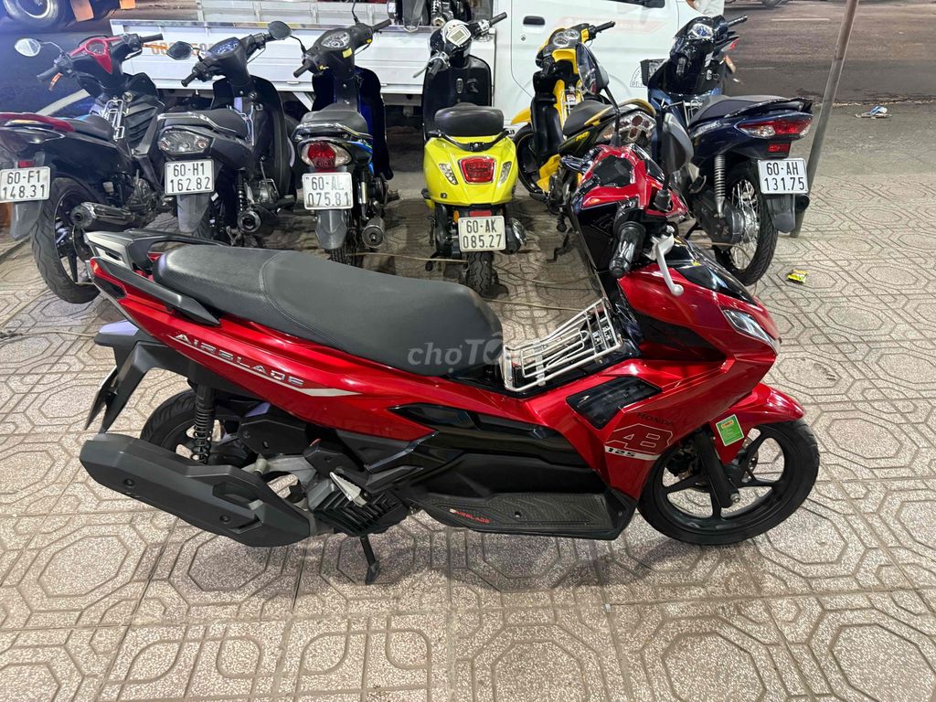 Honda Airblade 2022 4Val xe đẹp bs60 chính chủ. Mua bán Xe máy tại Huyện Trảng Bom Đồng Nai được đăng bởi Hùng hình 3