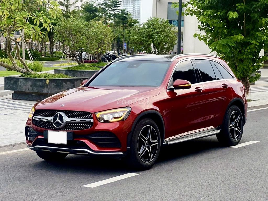 ❤️ СЧЕТ-ФАКТУРА КОМПАНИИ MERCEDES GLC300 AMG 2022 КРАСНЫЙ/КРЕМОВЫЙ
