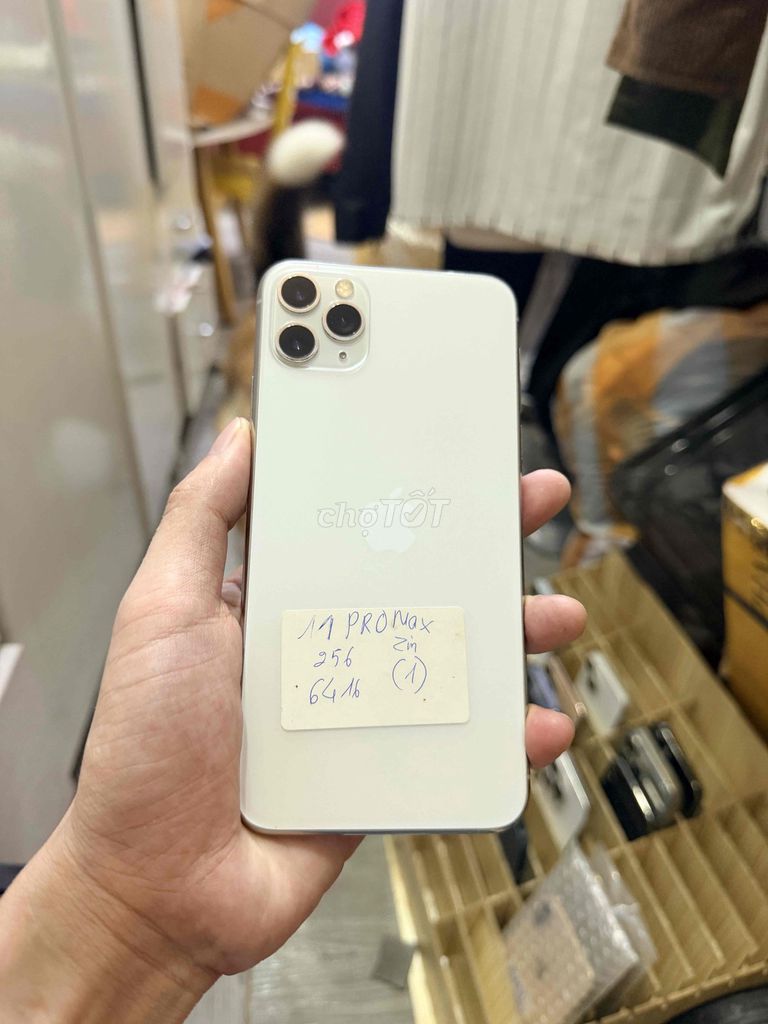 iPhone 11 Pro Max 256GB QuốcTế  Full zin. Mua bán Điện thoại tại Quận Hải Châu Đà Nẵng được đăng bởi Hoàng Táo 273 Nguyễn Hoàng hình 1