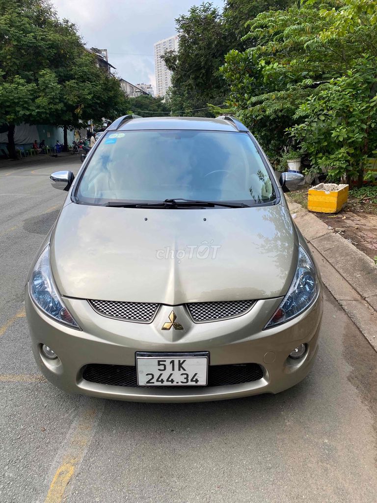 Mitsubishi Grandis 2009 2.4 Mivec - 120000 km. Mua bán Ô tô tại Quận 8 Tp Hồ Chí Minh được đăng bởi Son hình 6