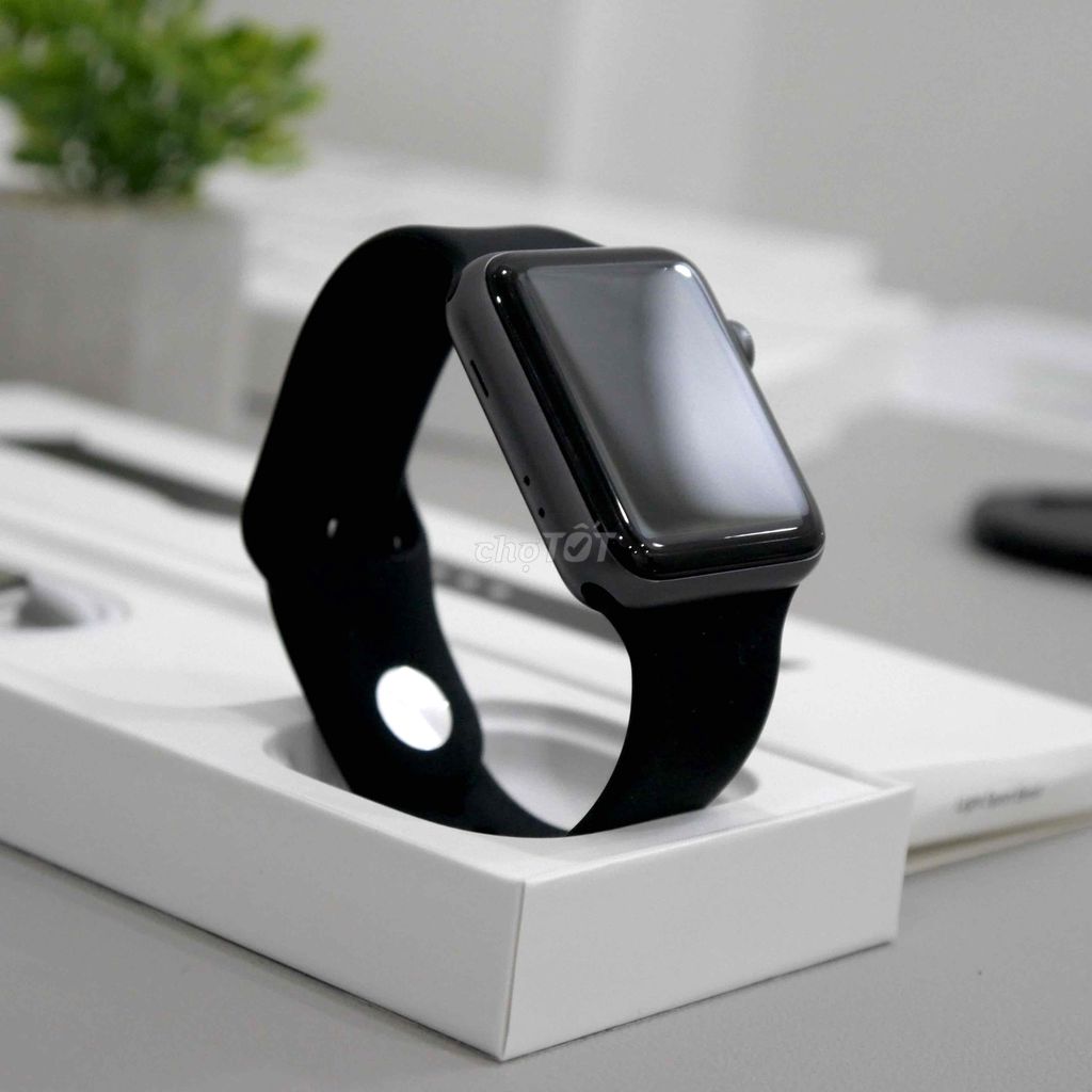 Apple Watch Series 3 42mm Đen Đẹp 99% Likenew. Mua bán Thiết bị đeo thông minh tại Quận Gò Vấp Tp Hồ Chí Minh được đăng bởi KHÁNH HUNTER hình 3