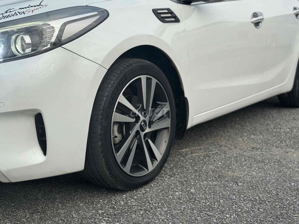 Kia Cerato 2017 2.0 AT - 7000 km. Mua bán Ô tô tại Quận Cầu Giấy Hà Nội được đăng bởi ngoc cuong hình 5