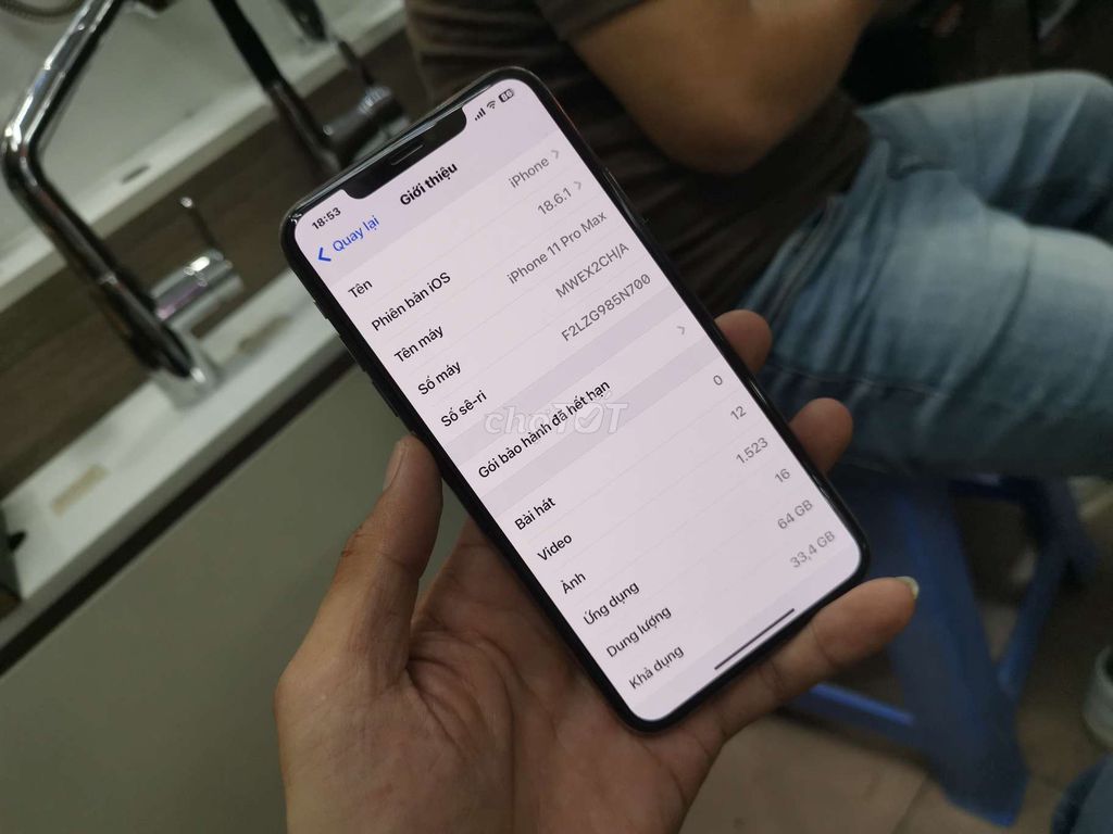 Apple iPhone 11 Pro Max 64GB Vàng 2 SIM 83%. Mua bán Điện thoại tại Quận Tây Hồ Hà Nội được đăng bởi Nhân Tâm  hình 1