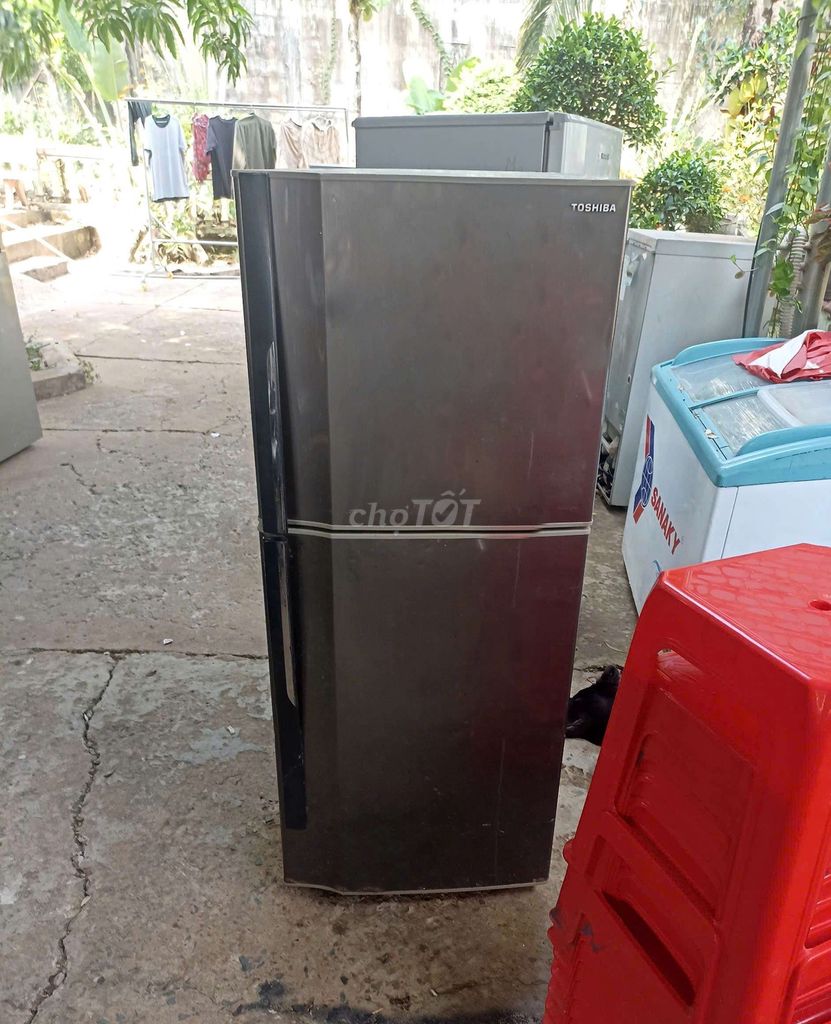 Tủ lạnh Toshiba 180L Xám. Mua bán Tủ lạnh tại Thành phố Đồng Xoài Bình Phước được đăng bởi thành hình 1