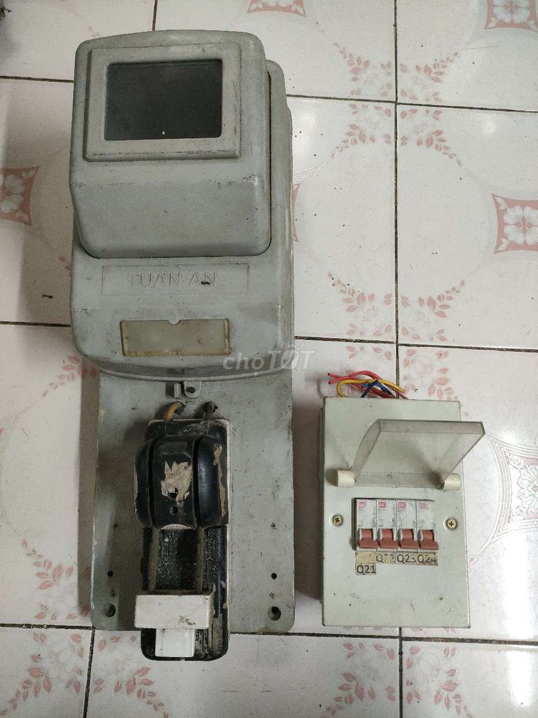 Hộp điện TA. Mua bán Nội thất, đồ gia dụng khác tại Thành phố Long Xuyên An Giang được đăng bởi 217 NGUYỄN 217 hình 1