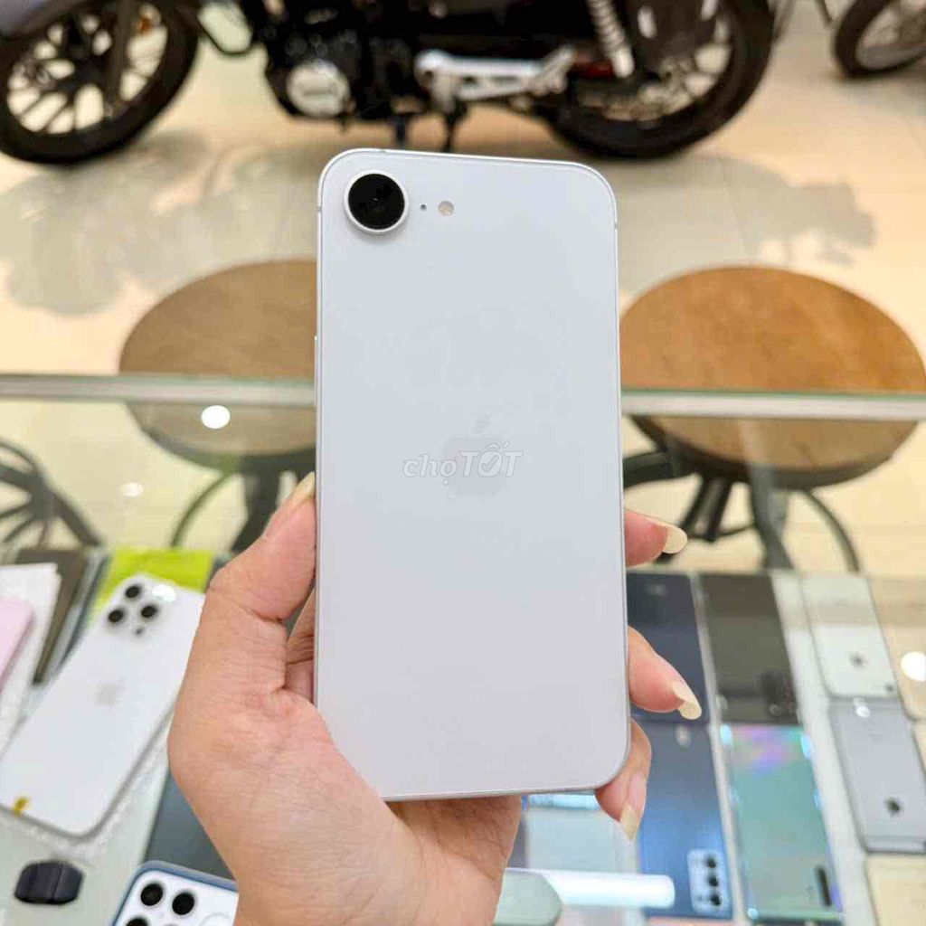 🍎 iPhone 16E 128Gb VNA Zin áp 98%. Mua bán Điện thoại tại Thành phố Tây Ninh Tây Ninh được đăng bởi Mỹ Vy Store Mobile Tây Ninh hình 1