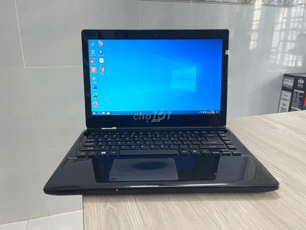 Acer Aspire E1-472 Core i3-4010U_Ram 8G_SSD 128G