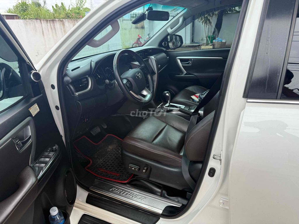 Toyota Fortuner 2018 2.8V 4x4 AT - 90000 km. Mua bán Ô tô tại Quận 12 Tp Hồ Chí Minh được đăng bởi Văn Bình hình 6