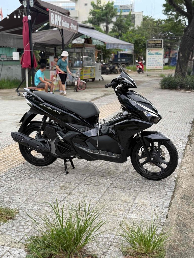 Ab đen bóng 2017 cực đẹp  Bao máy zin chất chạy ng. Mua bán Xe máy tại Quận Liên Chiểu Đà Nẵng được đăng bởi Thành Đại   hình 3