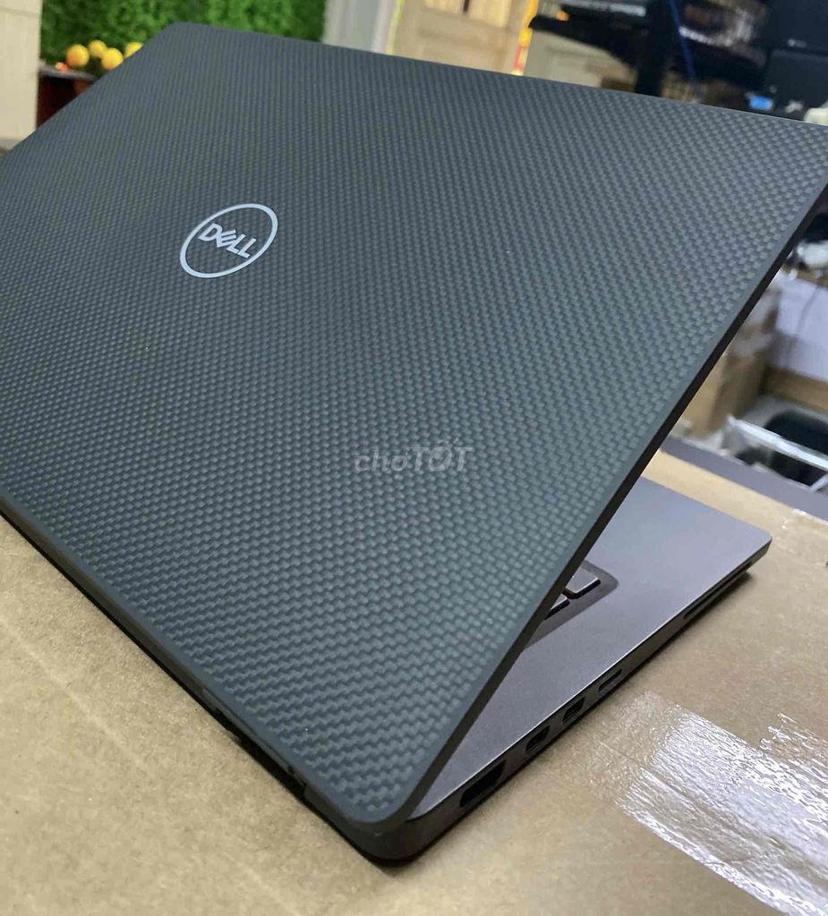 Laptop dell i5gen10, ram 16, ssd 512 đẹp như mới