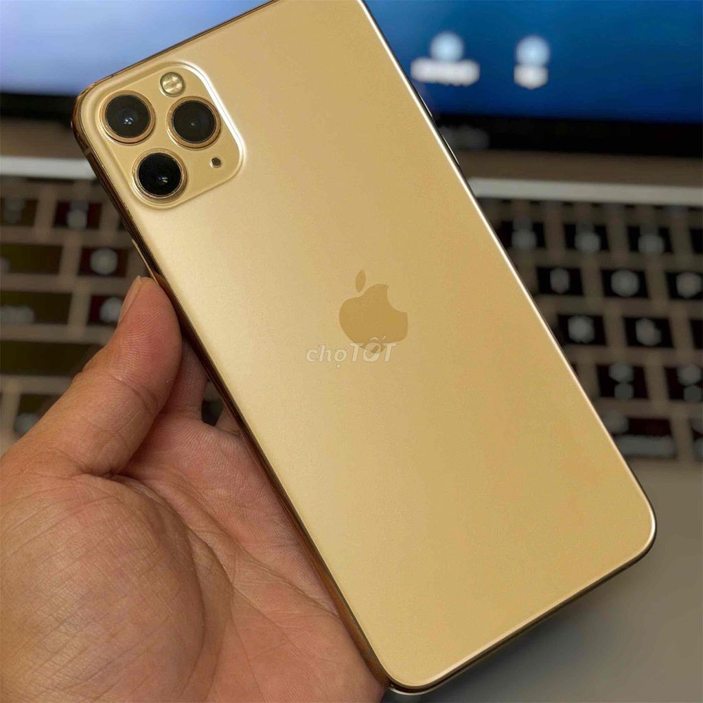 Apple iPhone 11 Pro Max 64GB Vàng Đã sử dụng. Mua bán Điện thoại tại Thành phố Biên Hòa Đồng Nai được đăng bởi TRƯƠNG HUY HOÀNG hình 1