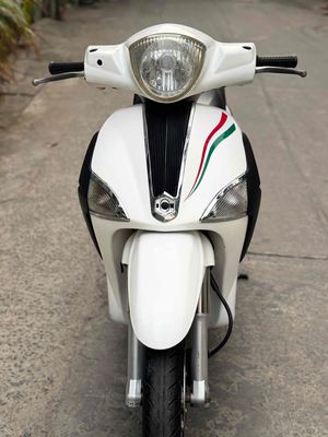 liberty 125i trắng xe đẹp máy zin chính chủ. Mua bán Xe máy tại Quận Nam Từ Liêm Hà Nội được đăng bởi Cường nguyễn