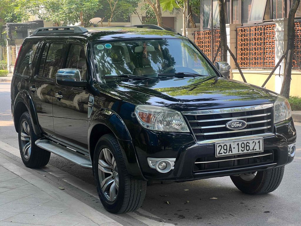 Ford Everest 2011 - 180000 km. Mua bán Ô tô tại Quận Cầu Giấy Hà Nội được đăng bởi Cửa hàng Đại Tín Auto hình 3