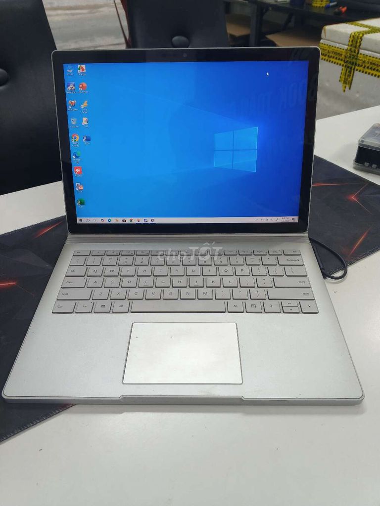 Microsoft Surface Book 2 i7 8GB/256GB Bạc. Mua bán Laptop tại Quận Gò Vấp Tp Hồ Chí Minh được đăng bởi Chí Hướng Group  hình 1