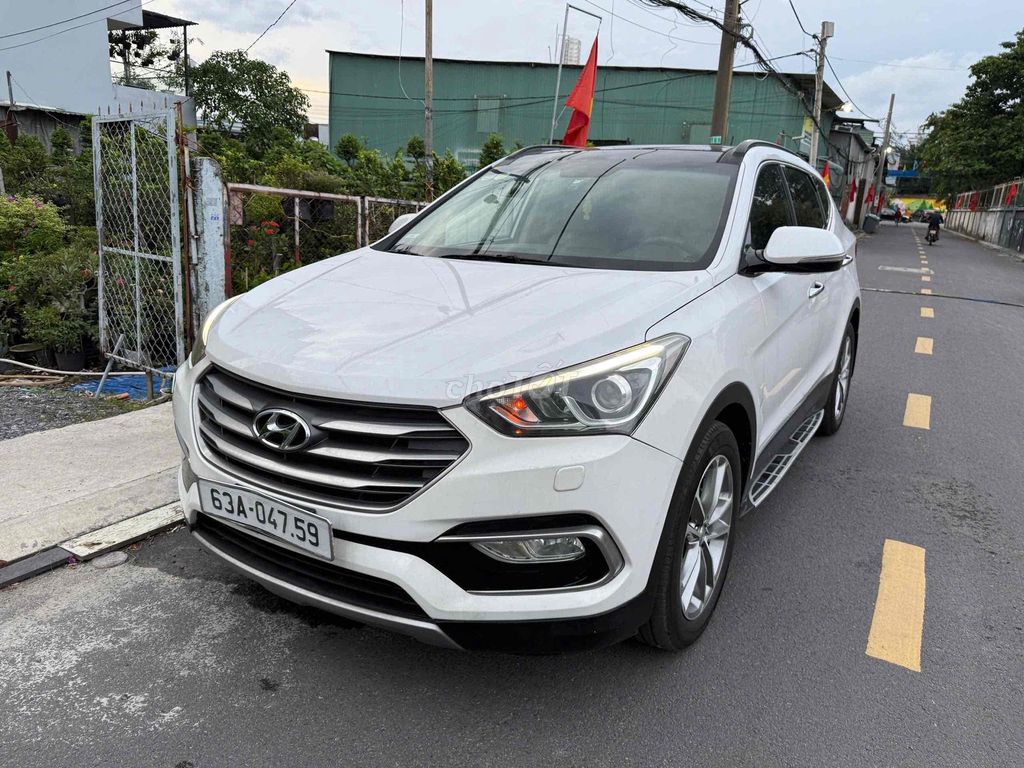 Hyundai Santa Fe 2016 2.4 AT 4 WD - 75000 km. Mua bán Ô tô tại Quận 12 Tp Hồ Chí Minh được đăng bởi A Quý hình 1