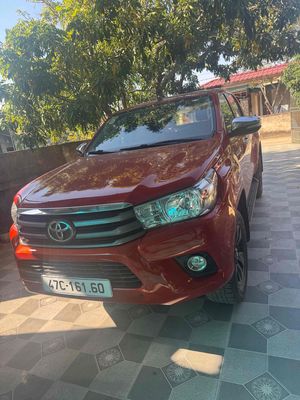 Toyota Hilux 20172.4E 4×2 mt - 100000 km. Mua bán Ô tô tại Huyện Nam Đàn Nghệ An được đăng bởi Ước Mơ Oto
