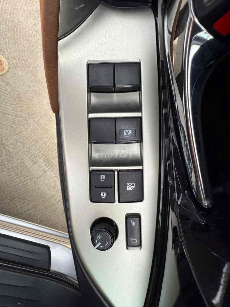 INNOVA 2.0G 2019 BẢO HÀNH 1 NĂM LƯỚT 49.000 km. Mua bán Ô tô tại Quận Bình Tân Tp Hồ Chí Minh được đăng bởi XUÂN DUY AUTO hình 19