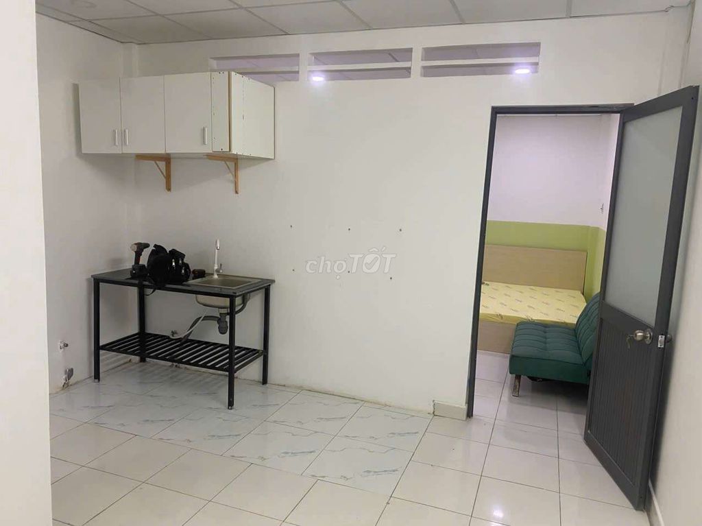pass phòng trọ 30m2  sát Ga T3