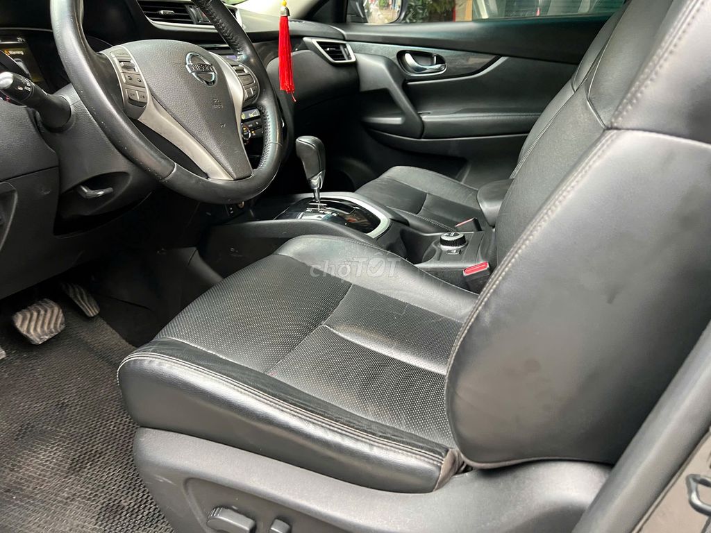 Nissan Xtrail 2.5 SV premium AWD sx 2017 đk 2018. Mua bán Ô tô tại Quận Long Biên Hà Nội được đăng bởi AUTO TÂN HƯNG THỊNH hình 10