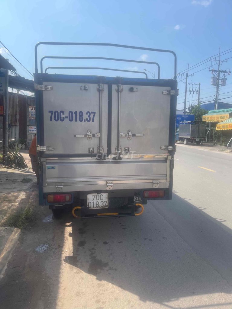 kia k3000  2012  kèo mui bạt  thùng inoc máy lạnh. Mua bán Xe tải, xe ben tại Huyện Châu Thành Tây Ninh được đăng bởi Đức Nguyễn hình 3