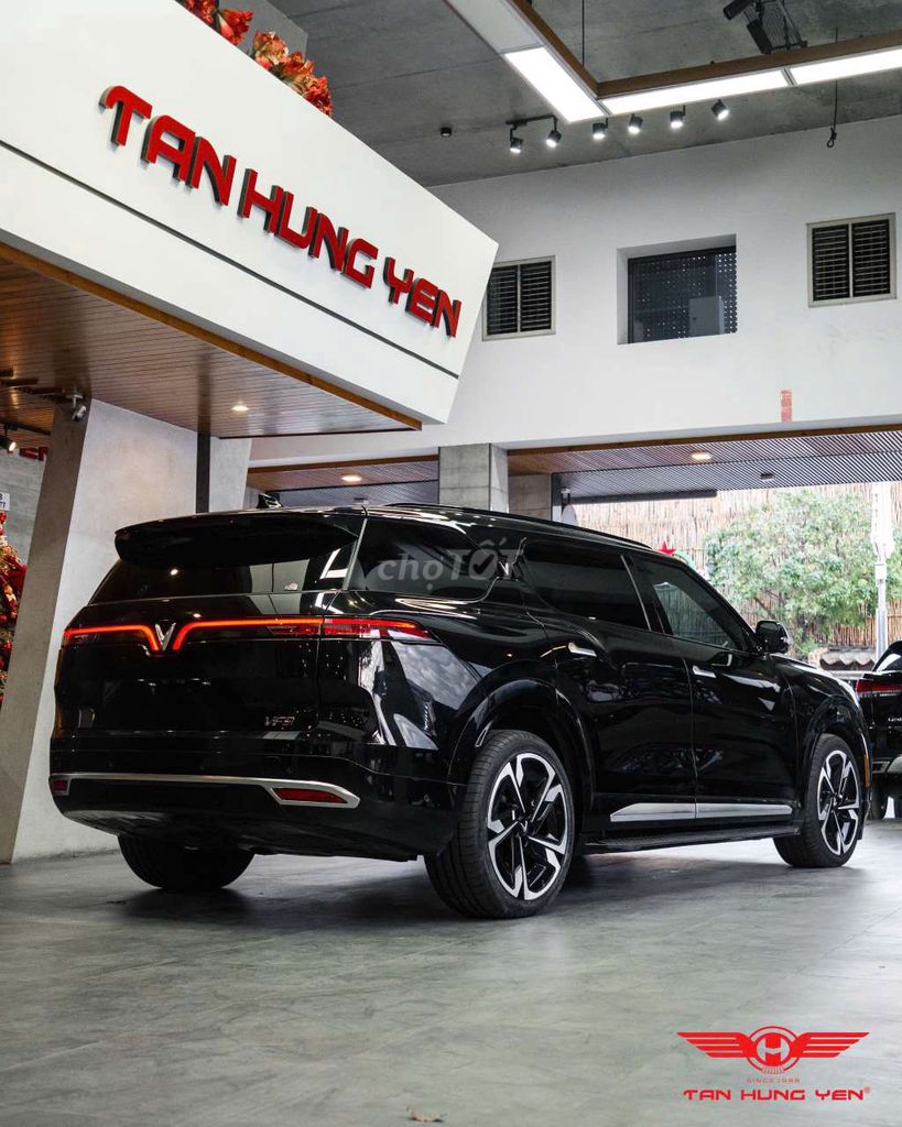 🖤 Vinfast VF9 Plus  thuê pin mui kính 2025 6 ghế. Mua bán Ô tô tại Quận Hải Châu Đà Nẵng được đăng bởi TÂN HƯNG YÊN AUTO hình 3