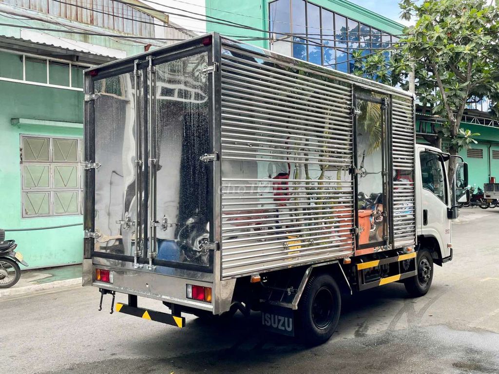 Isuzu QKR 230 thùng kín 1.9 tấn. Mua bán Xe tải, xe ben tại Quận 12 Tp Hồ Chí Minh được đăng bởi Chiến hình 1