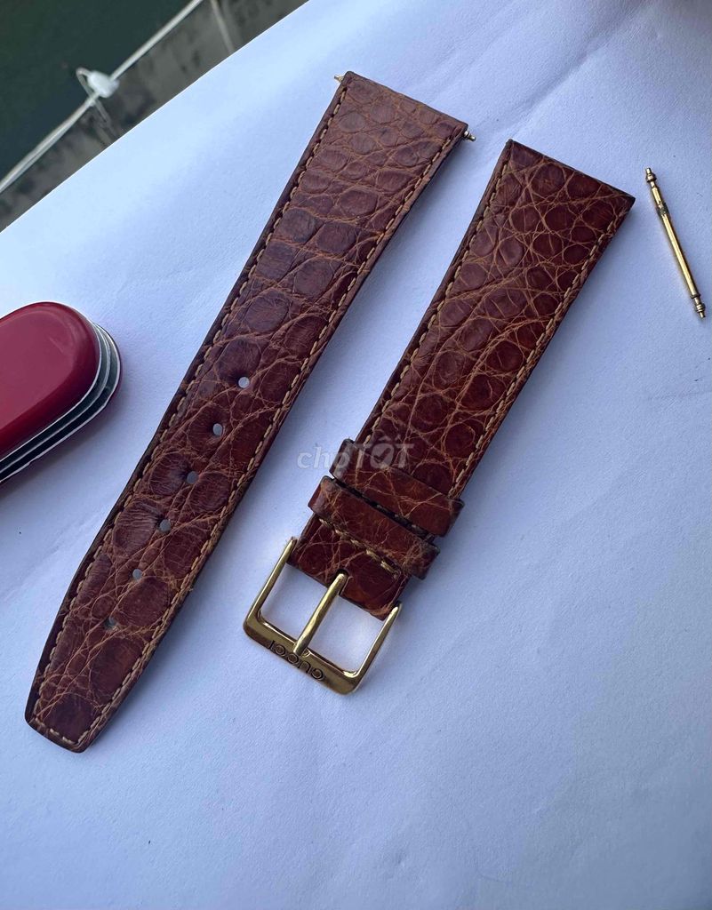 Dây đồng hồ+ khóa Gucci da nâu 21mm Thụy Sĩ. Mua bán Phụ kiện thời trang khác tại Quận Bình Tân Tp Hồ Chí Minh được đăng bởi Vintage Watch hình 1