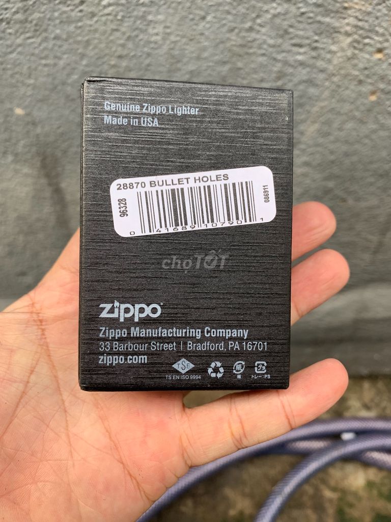 0905851850 - Zippo chính hãng USA(hình nổi)la mã XVI 2000