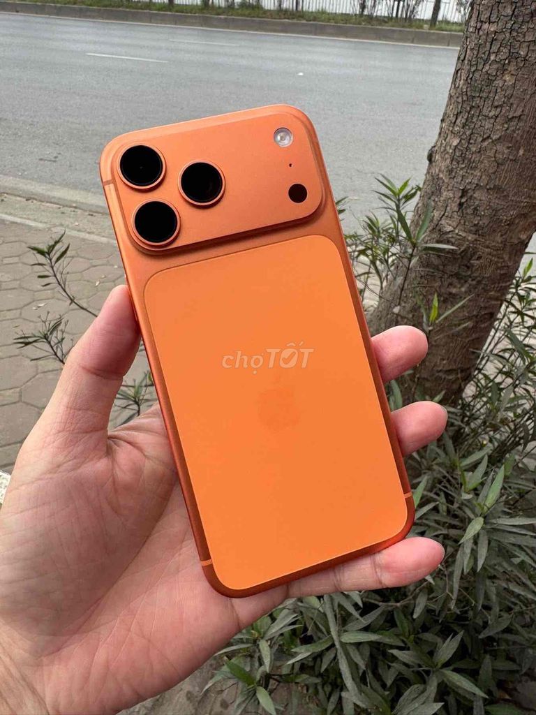 iPhone 15 Pro Max 256GB Cam chính hãng. Mua bán Điện thoại tại Quận Long Biên Hà Nội được đăng bởi Phạm Xuân Quý hình 1
