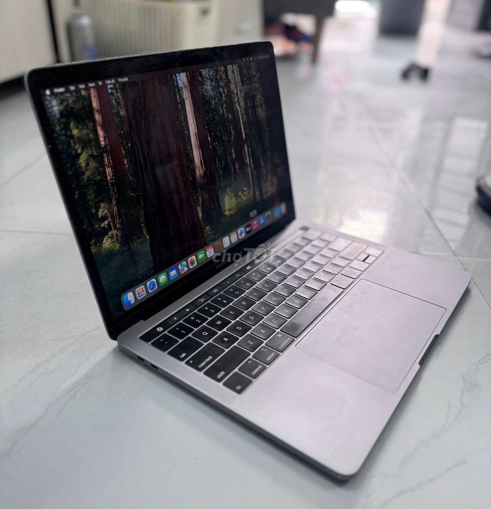 Apple Macbook Pro Touchbar 2019 i5. Mua bán Laptop tại Quận Gò Vấp Tp Hồ Chí Minh được đăng bởi Hitech Store  hình 1