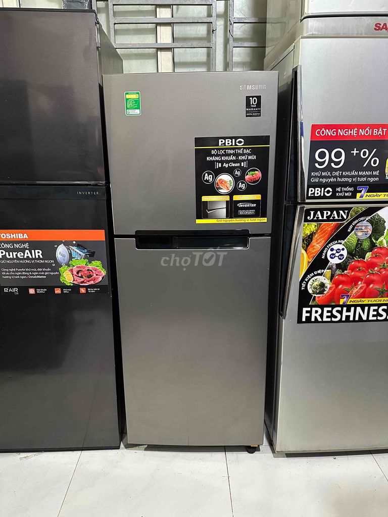 Tủ lạnh Samsung Inverter 208L. Mua bán Tủ lạnh tại Thành phố Thủ Đức Tp Hồ Chí Minh được đăng bởi Hùng Cường hình 1