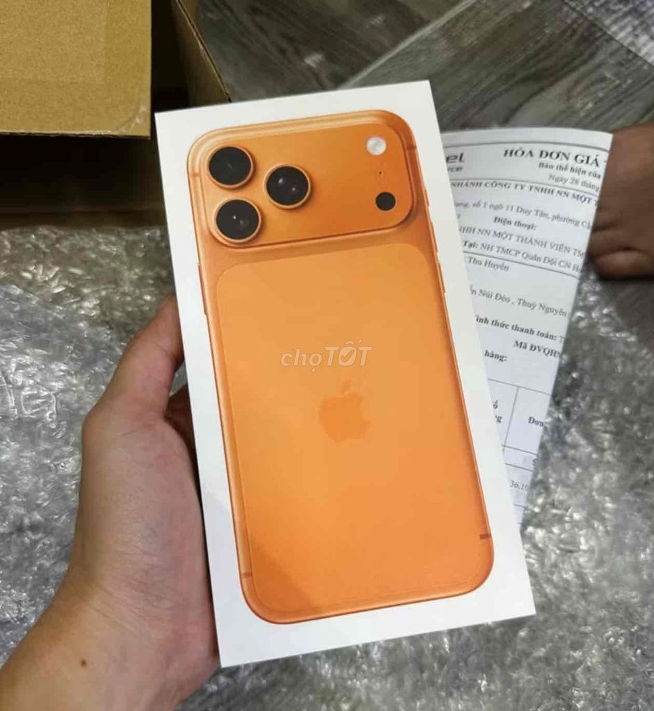 Apple iPhone 17 Pro Max 256GB Cam Nguyên seal. Mua bán Điện thoại tại Quận Cẩm Lệ Đà Nẵng được đăng bởi Huawei Chính Hãng Đà Nẵng zz Mua và Bán Đồng Hồ Mới Cũ zz  hình 1