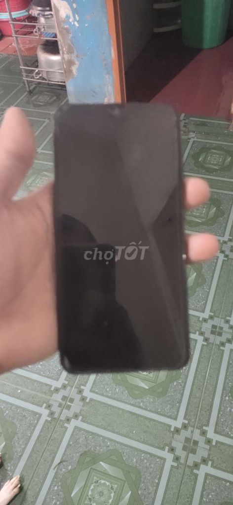 Cần bán dt vivo chua cháy cho a e.... Giá 870K
