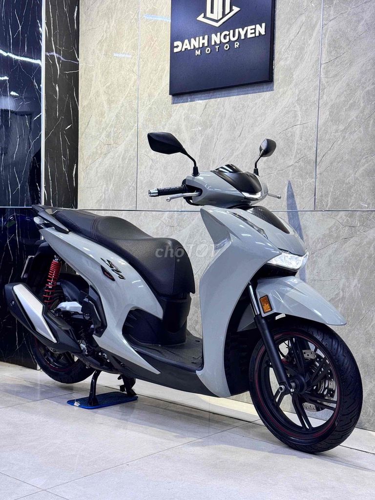 Honda SH350 V2 2.000 км Серый