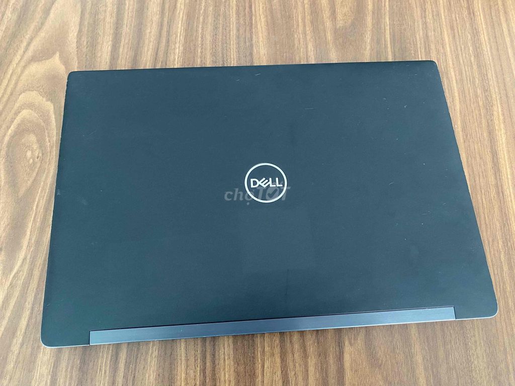 Dell Latitude 7390