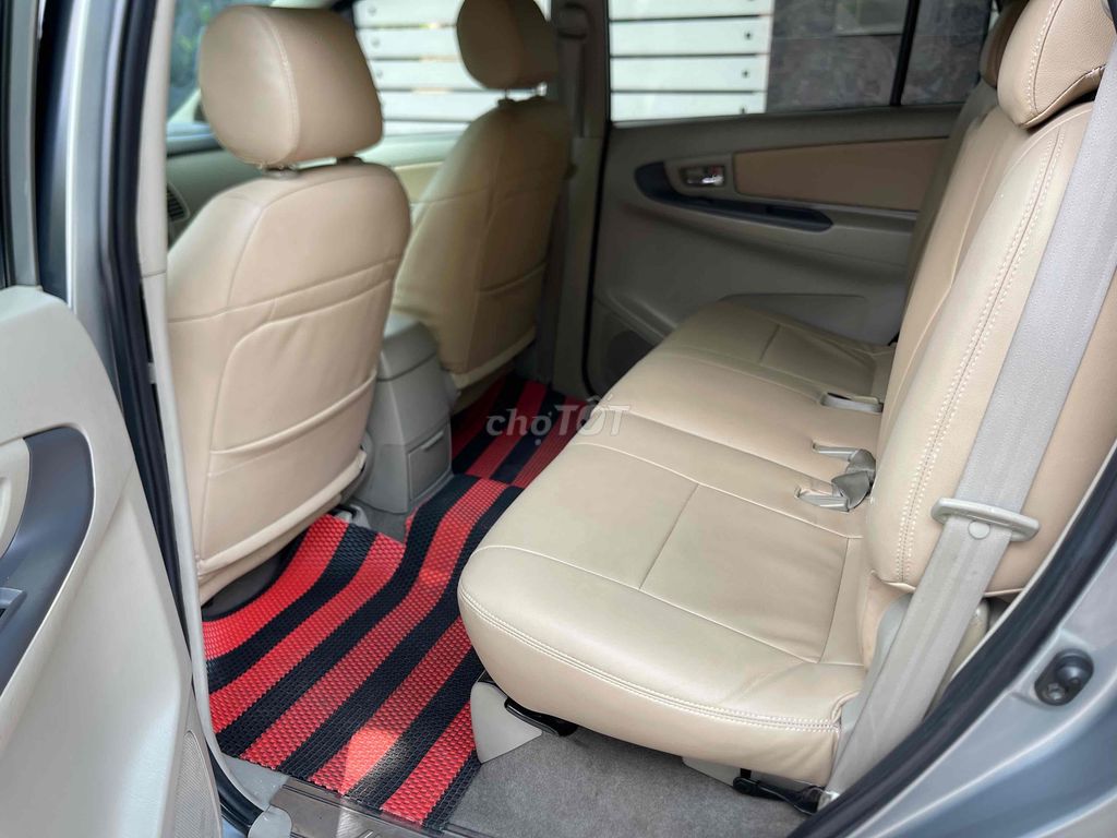 Toyota Innova 2013 2.0G  tự động - 150000 km. Mua bán Ô tô tại Quận 7 Tp Hồ Chí Minh được đăng bởi A Việt hình 10