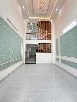 Аренда · 4 комн. · 80 м² · Quận 12, ул. Tx40