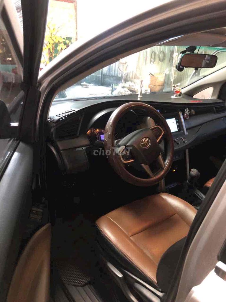 Toyota Innova 2017 2.0E - 112000 km. Mua bán Ô tô tại Thành phố Bà Rịa Bà Rịa - Vũng Tàu được đăng bởi Huỳnh ngọc hồi hình 4