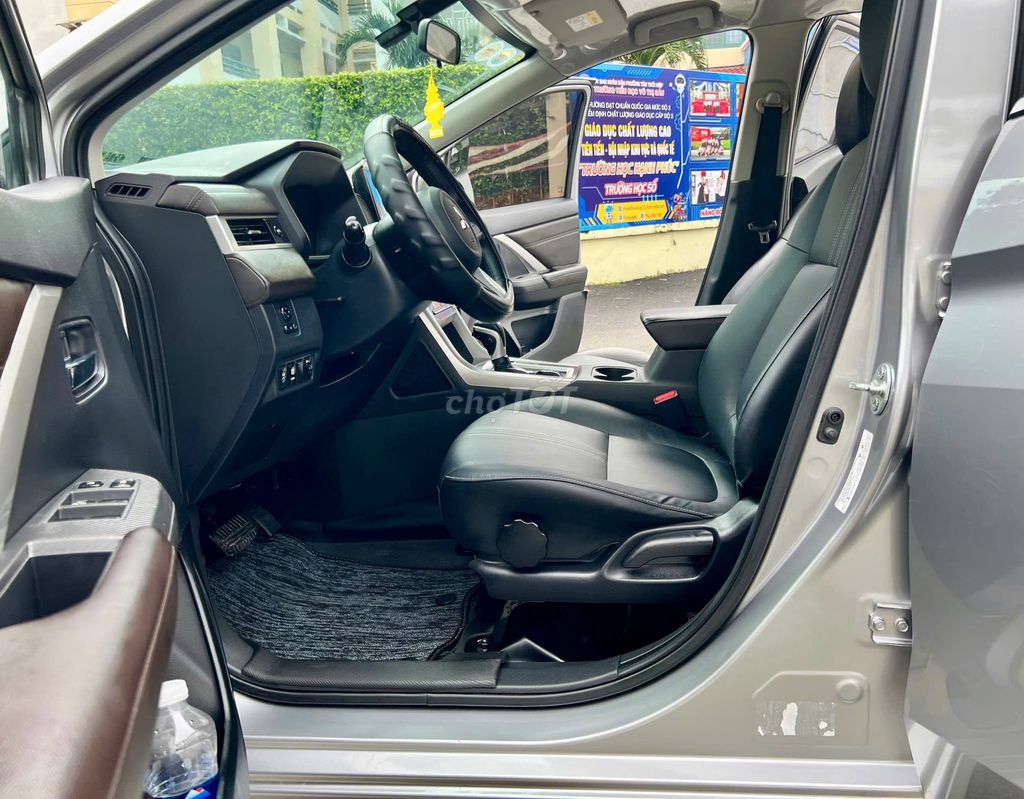 Mitsubishi Xpander 2024 Premium 1.5 AT - 45000 km. Mua bán Ô tô tại Quận 12 Tp Hồ Chí Minh được đăng bởi NHI Ô TÔ AN SƯƠNG hình 7