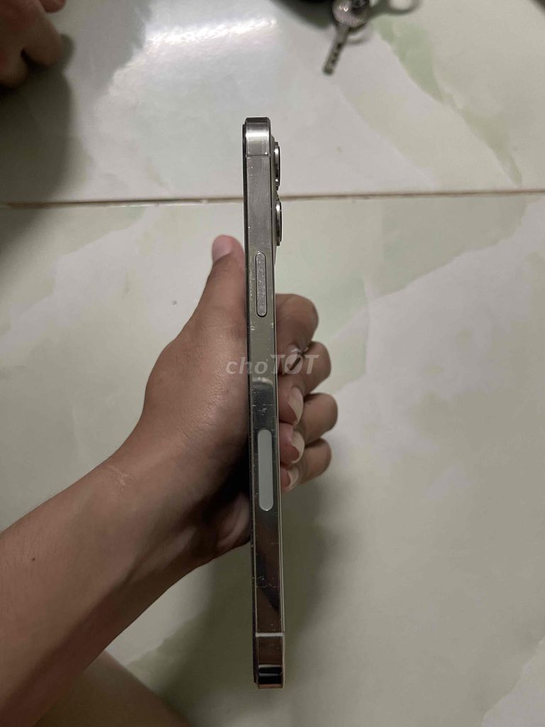 Em lên đời máy pass lại máy em đang dùng, full box