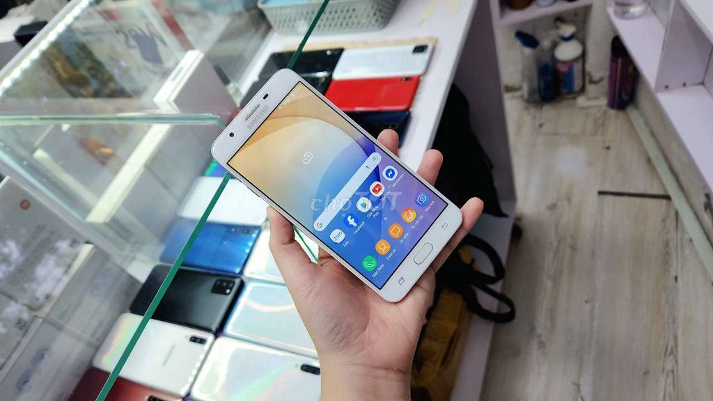 Samsung Galaxy J7 Prime 32GB_3G. Mua bán Điện thoại tại Quận Ninh Kiều Cần Thơ được đăng bởi  HUYNH GHI hình 1
