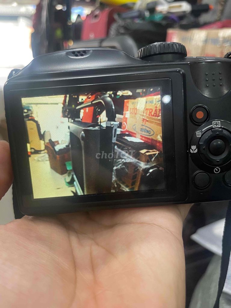 Máy ảnh Fujifilm FinePix S4600 Đen. Mua bán Máy ảnh, Máy quay tại Quận 8 Tp Hồ Chí Minh được đăng bởi nguyễn văn trung hình 1